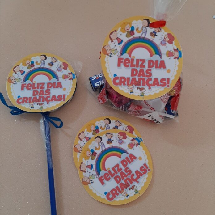 modelo de lembrancinha para o dia das crianças,