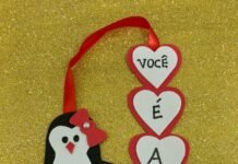lembrancinha de EVA pinguim (marca pagina) lembrancinha de EVA pinguim marca pagina