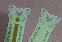 Lembrancinha Marca-Página Dia da Mulher com Lixa de Unha Lembrancinha Marca-Página Dia da Mulher com Lixa de Unha